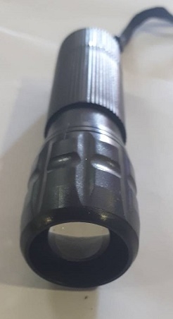 Фонарик пластик на батарейках ZOOM, 3хААА, арт. ВL-К1/610 (1/24)