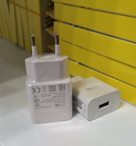 Сетевое З/У 1*USB, L19 (кратно 5шт)