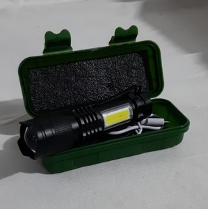 Фонарь ручной аккумуляторный GL-525 ZOOM (шнур USB в комплекте) (1/60)
