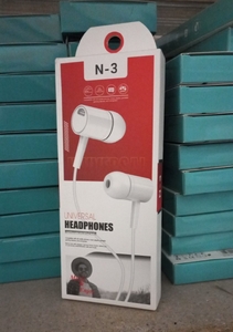 Наушники вакуумные в коробке N-3
