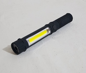 Фонарик COB LED на батарейках, магнитный, прорезиненный, 2хААА (24)