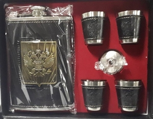Набор подарочный ГЕРБ, кожа (фляга, стопки, лейка), 9Е