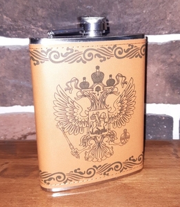 Фляга кожа, металл нержавейка 8OZ "Герб"