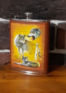 Фляга кожа, металл нержавейка 8OZ Волк