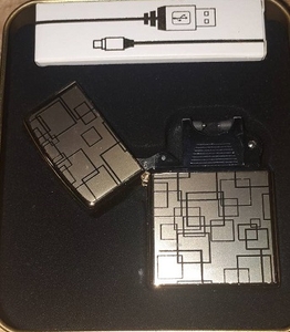 Зажигалка электронная USB в коробке арт.216/218
