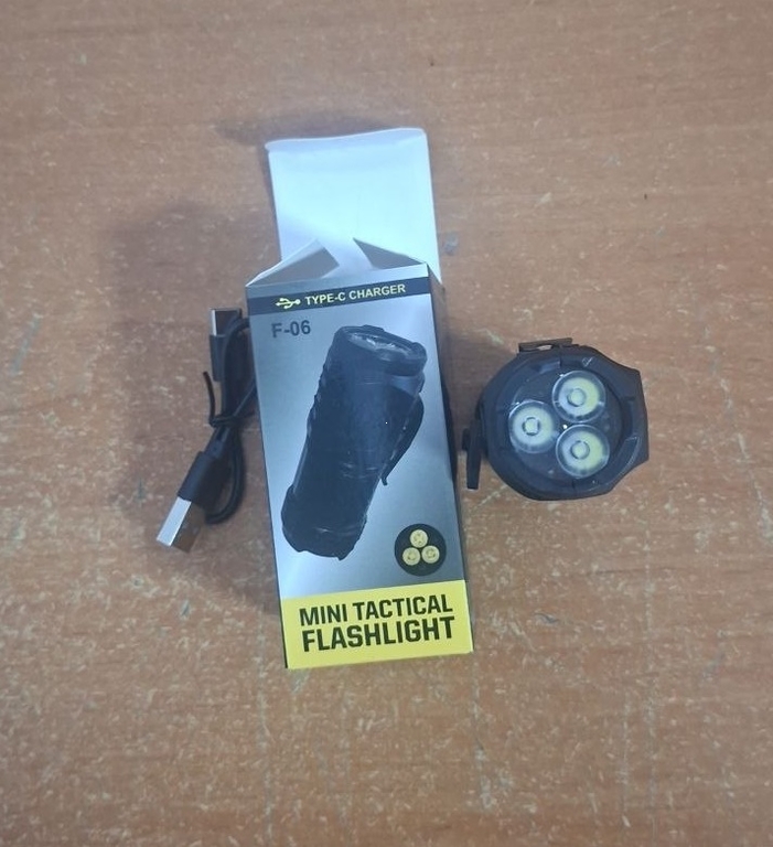 Фонарик аккум ручной 3LED мини F-06 (5/400)