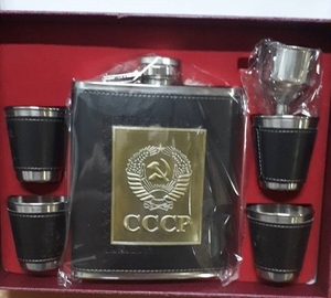 Набор большой (фляга 18 OZ  + 4 стопки) "СССР",, кожа  арт.1707