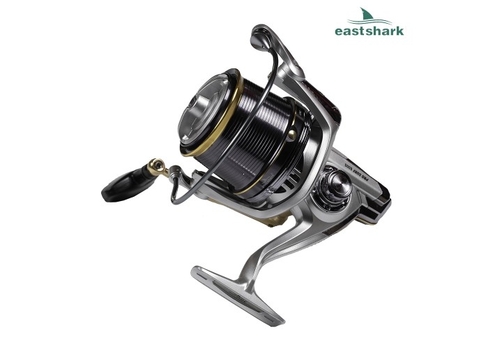 Катушка Eastshark Pro Surf 8000 (30348)  не боится соленной воды