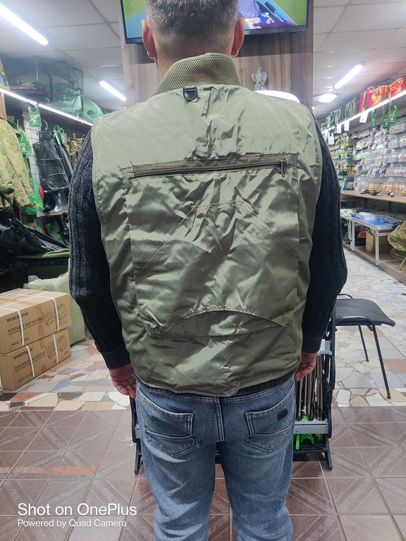 Жилет мужской, однотонный, 3XL (1/5)