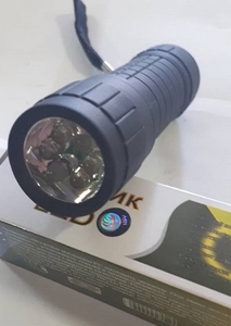 Фонарь ручной на батарейках 3хААА, 6LED, пластик, арт.К-06 (1/36)
