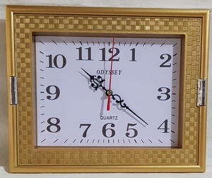 Часы настенные пластик, 27х22см, золото (501)