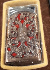 Зажигалка газовая, чеканка, в подарочной упаковке арт 21624
